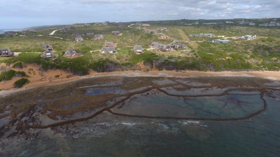 5 Bedroom Property for Sale in Stilbaai Wes Western Cape